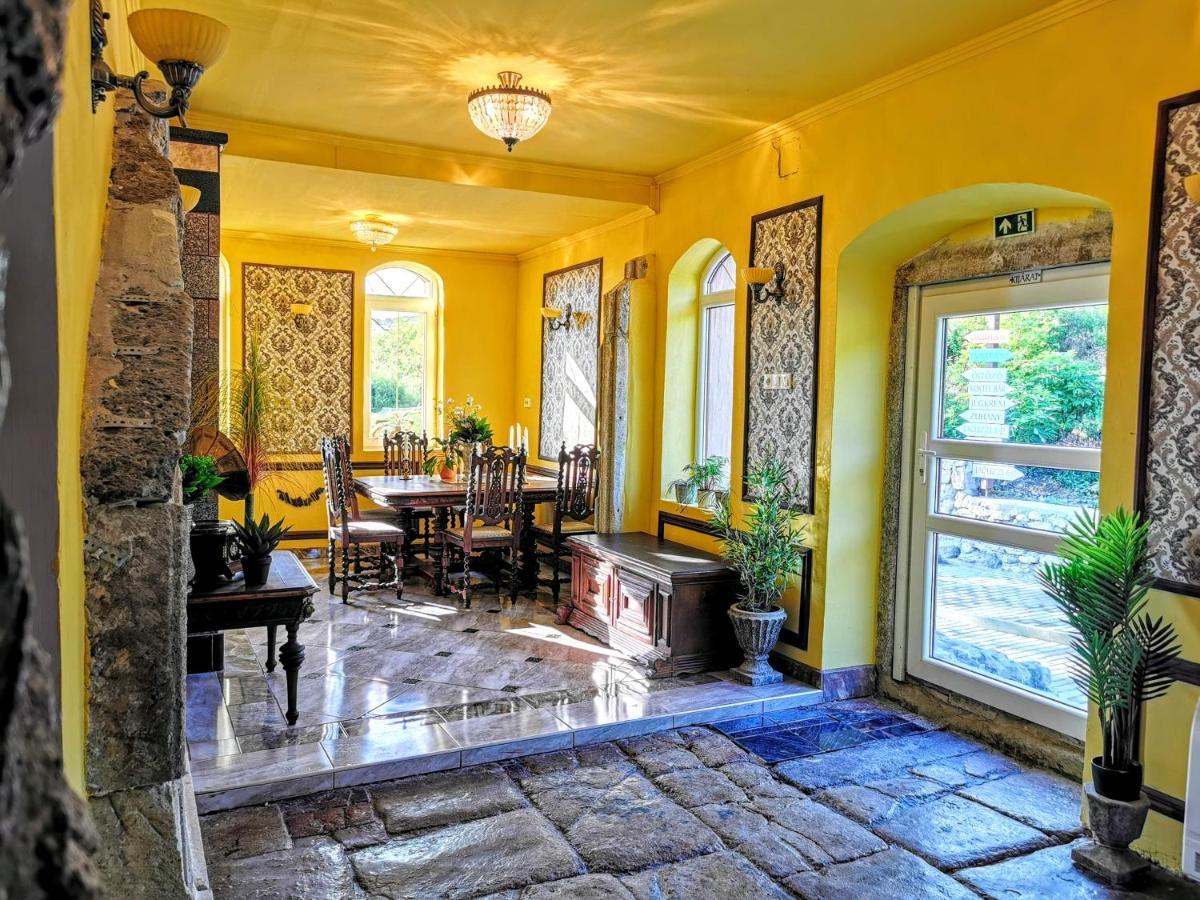 Chateau Vincze Satoraljaujhely Luaran gambar